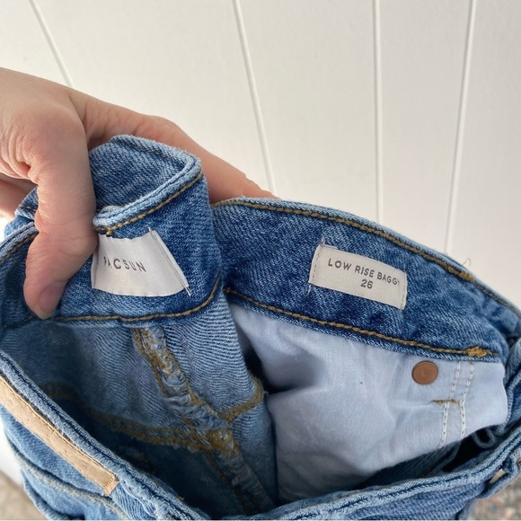 Pacsun Low Rise Baggy Light Wash Women's Size 26 Wide Leg Distressed Jeans - Picture 12 of 15